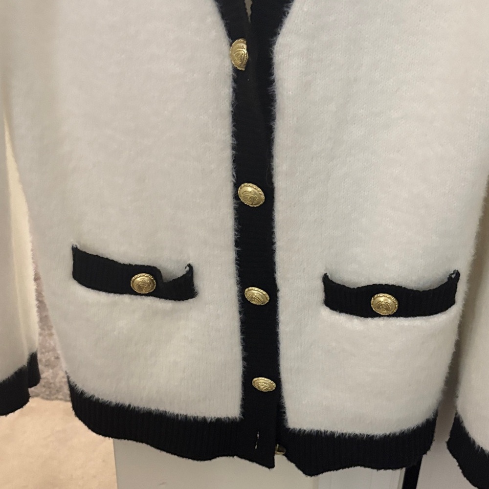 T Tahari Cream and Black Cardigan with Gold Buttons - Picture 3 of 5